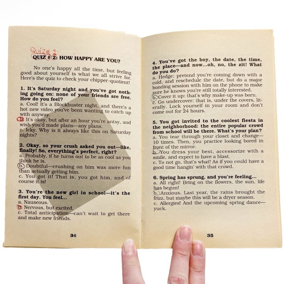 Vintage 1997 Girl to Girl Fill-In Friendship Journal Book Teens Tweens Sleepover - Picture 11 of 12